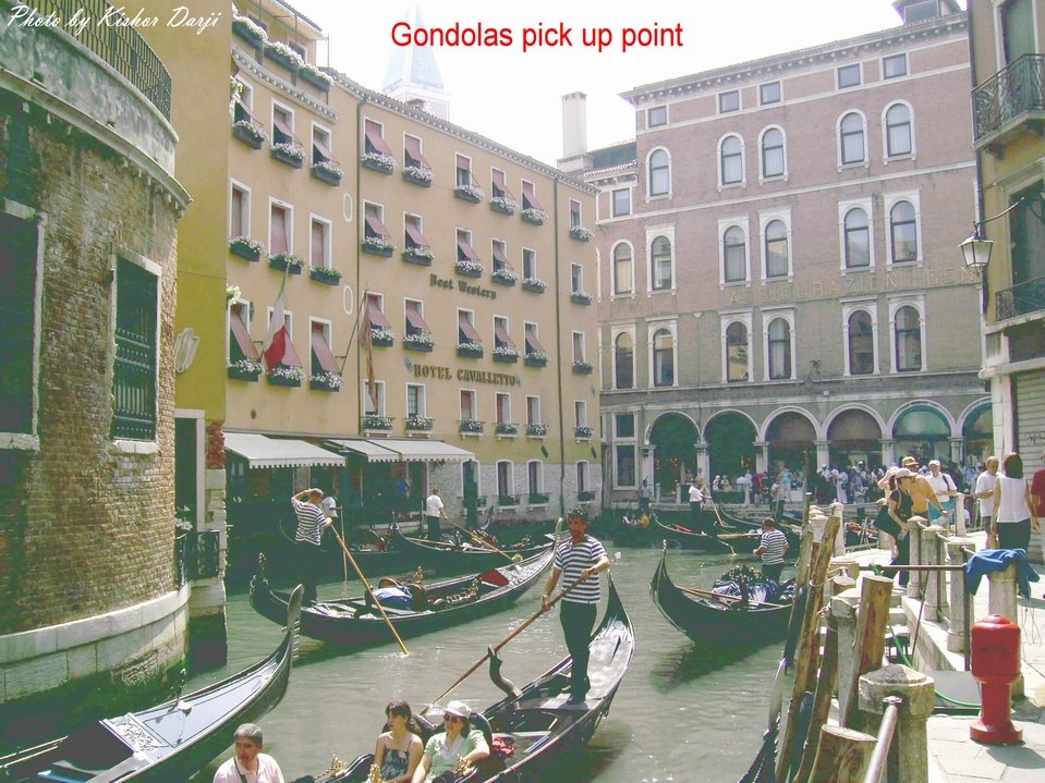 gondolas02.jpg